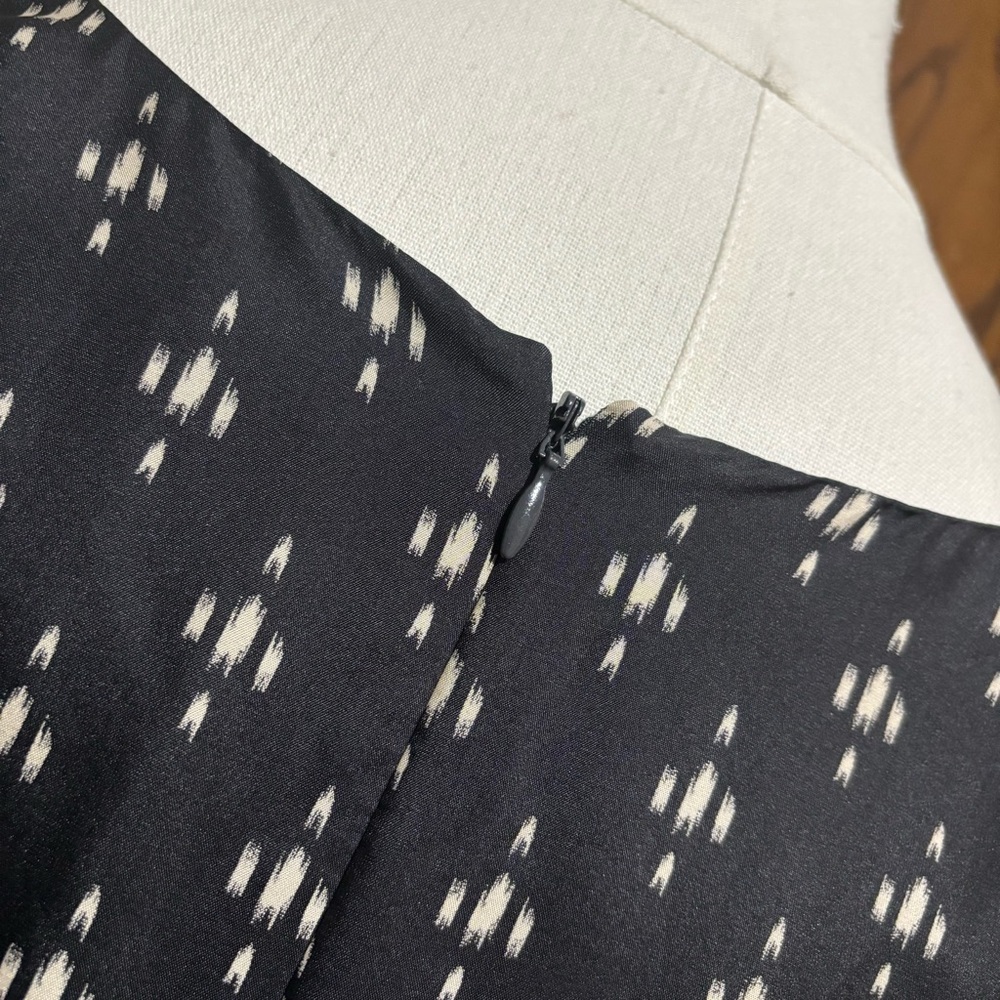 J. Crew Short Sleeve Silk Mini Dress Size 6 Abstract Polka Dots Print Scoop Neck - Picture 9 of 10